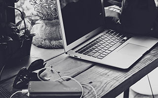 转发网络谣言也是造谣