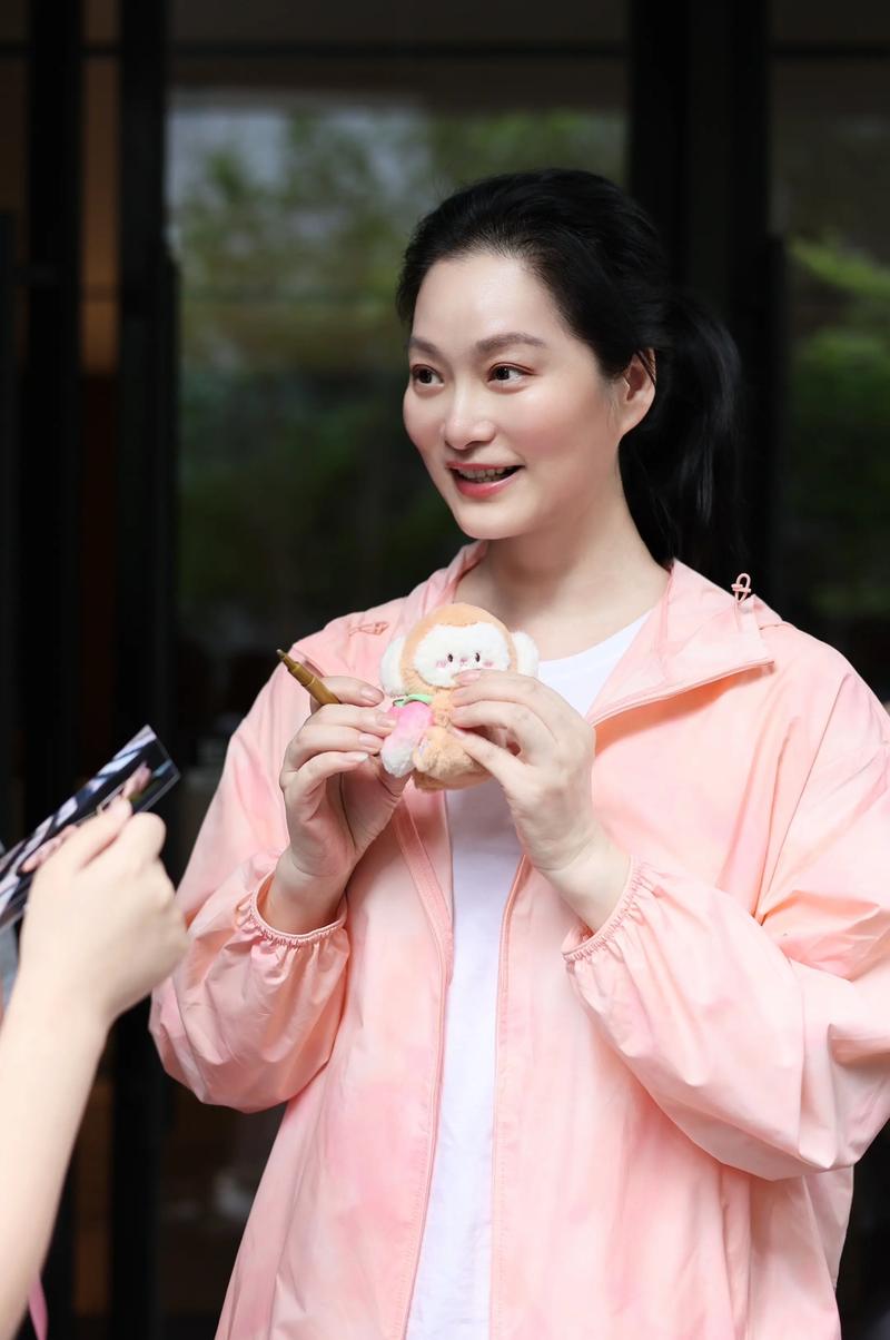 李敏香港歌手_香港女明星李敏_李敏香港才女